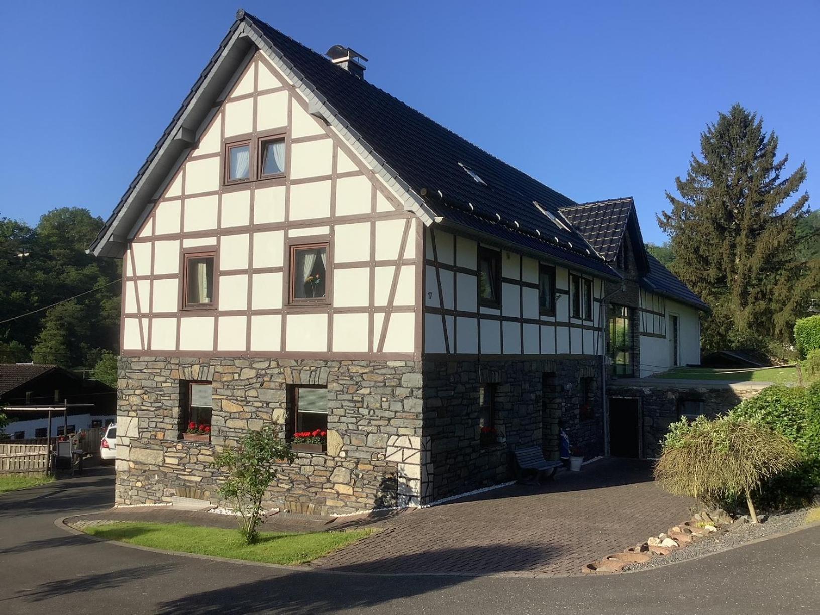 Berg Blick Eifler Bauernhaus Modern Restauriert Simmerath Εξωτερικό φωτογραφία